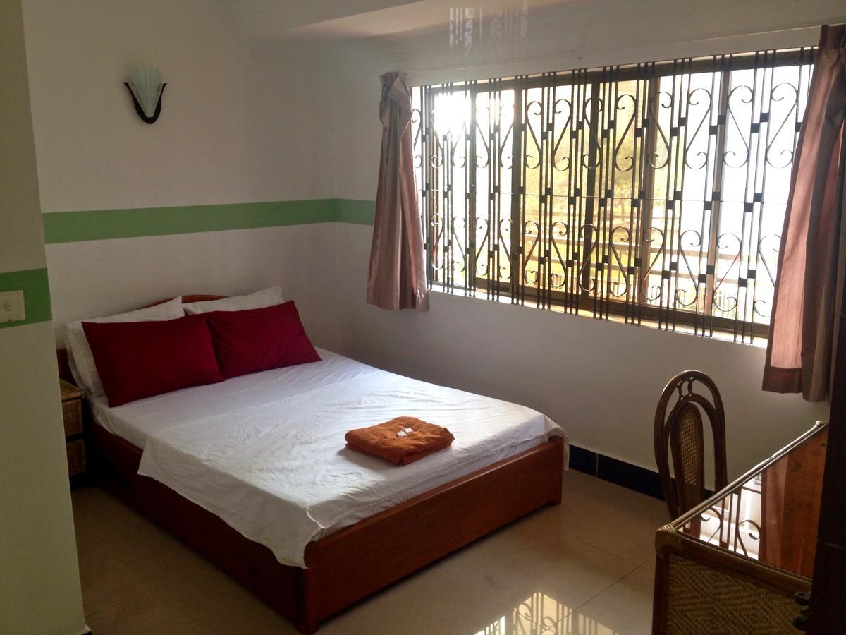Lazy Gecko Guesthouse 金边 外观 照片